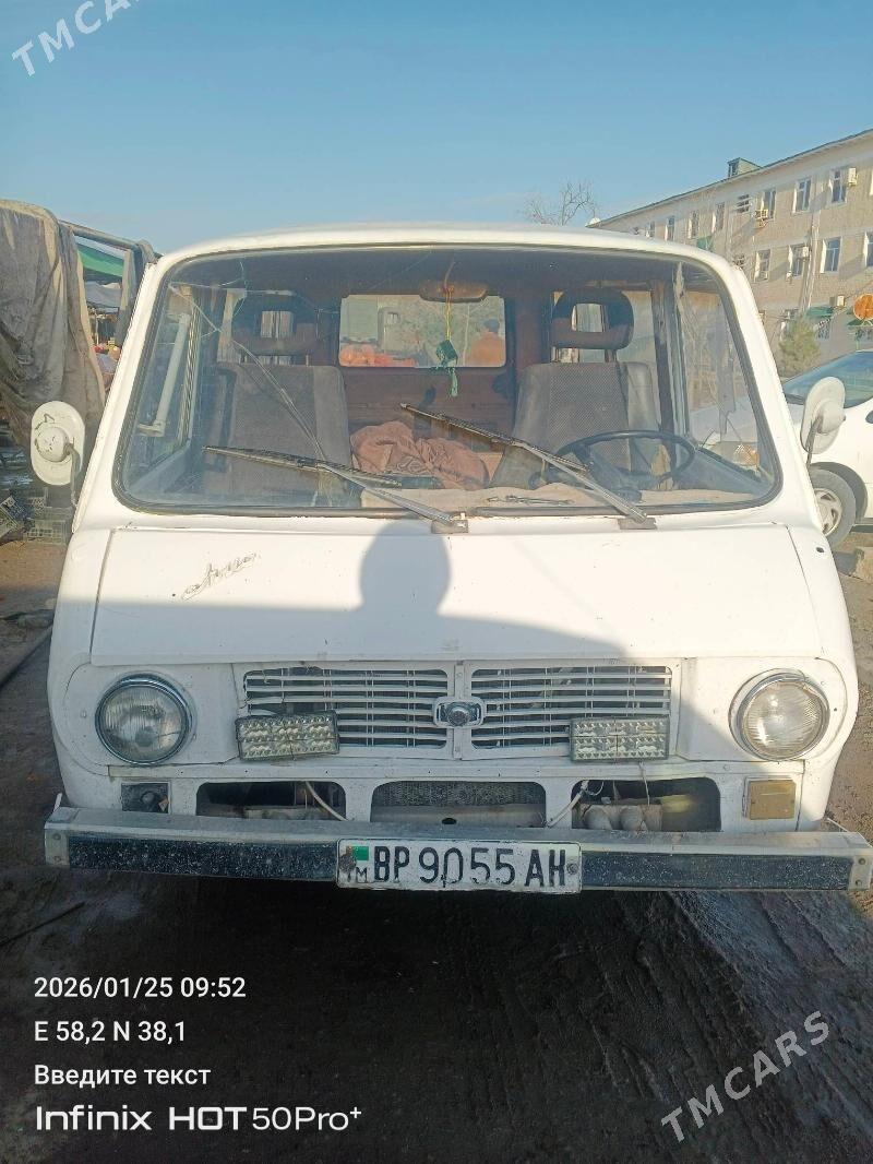 RAF 2203 1993 - 13 000 TMT - Büzmeýin - img 1