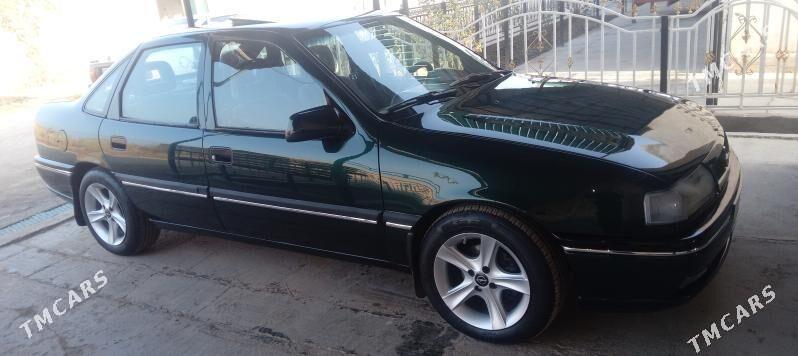 Opel Vectra 1994 - 57 000 TMT - Чарджоу - img 1