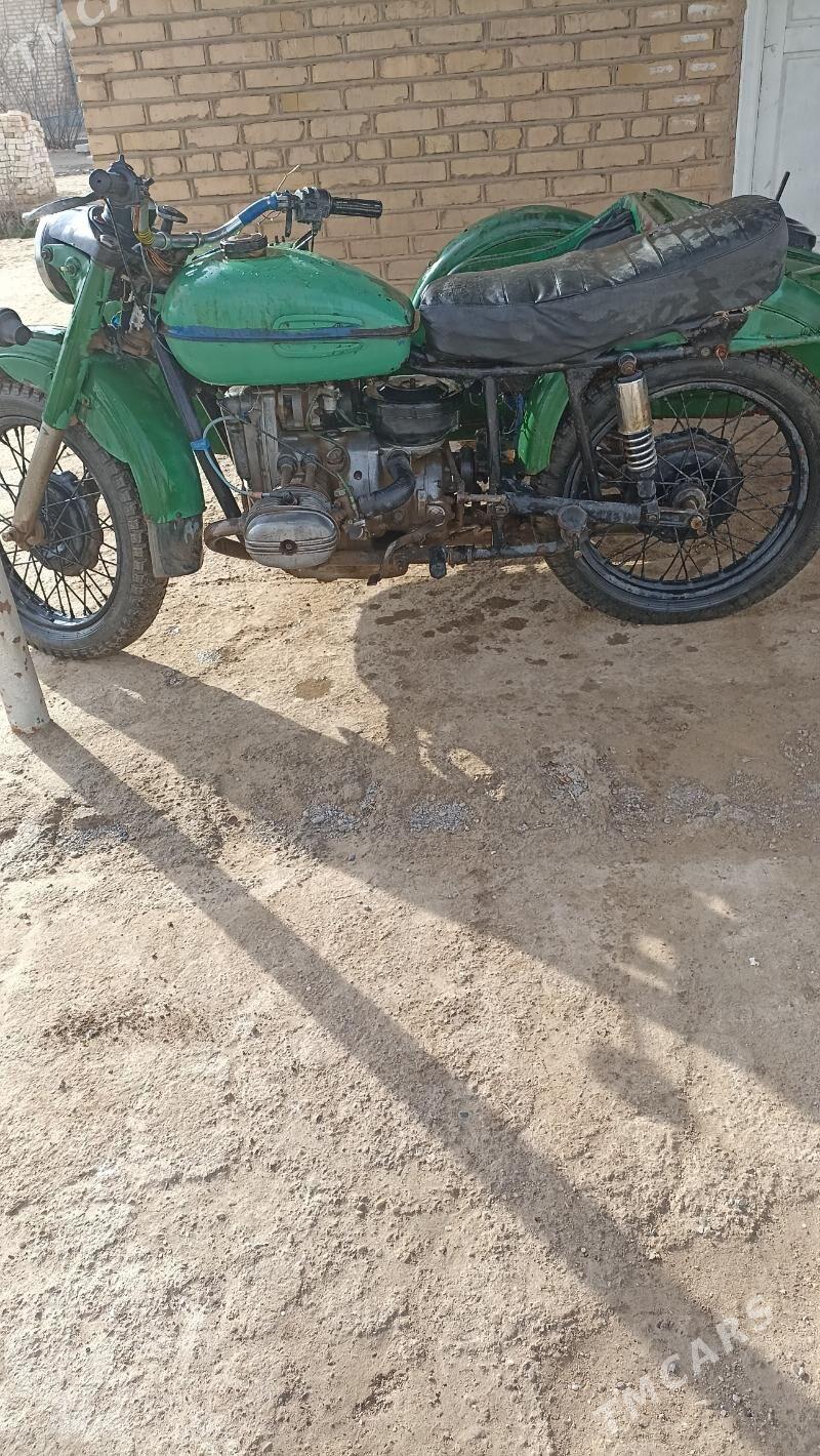 Ural 4320 1990 - 8 000 TMT - Ýolöten - img 1