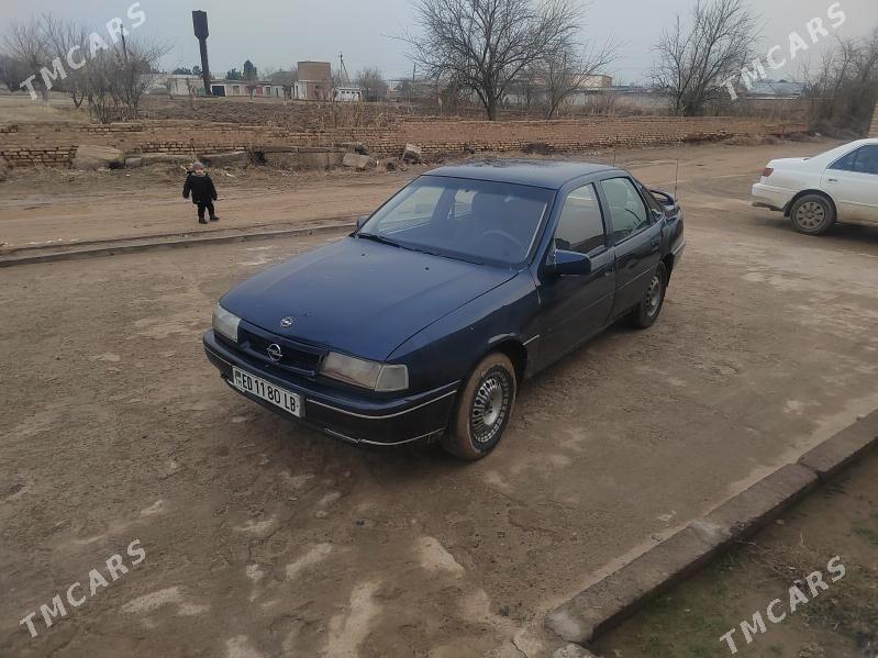 Opel Vectra 1992 - 18 000 TMT - Kerki - img 1