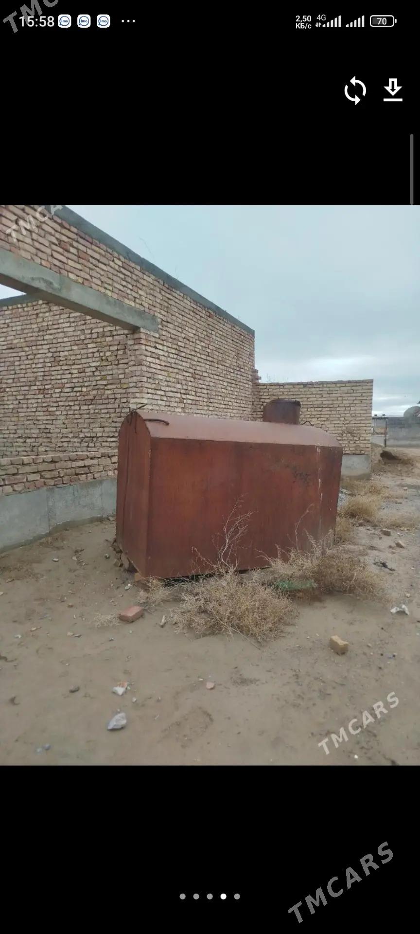 demir bocka - Kaka - img 1