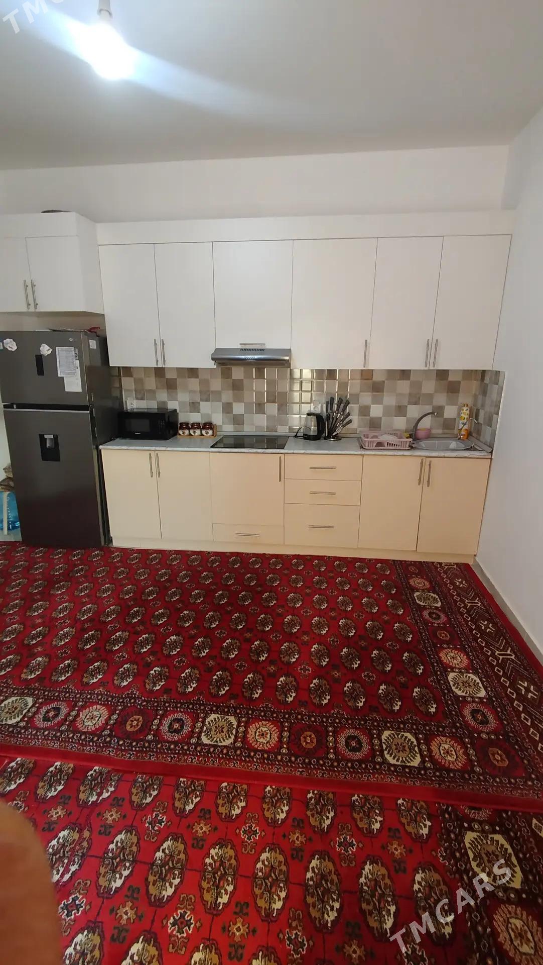 Mir8 Mir7/4 2komnat satlyk - Мир 8 - img 1