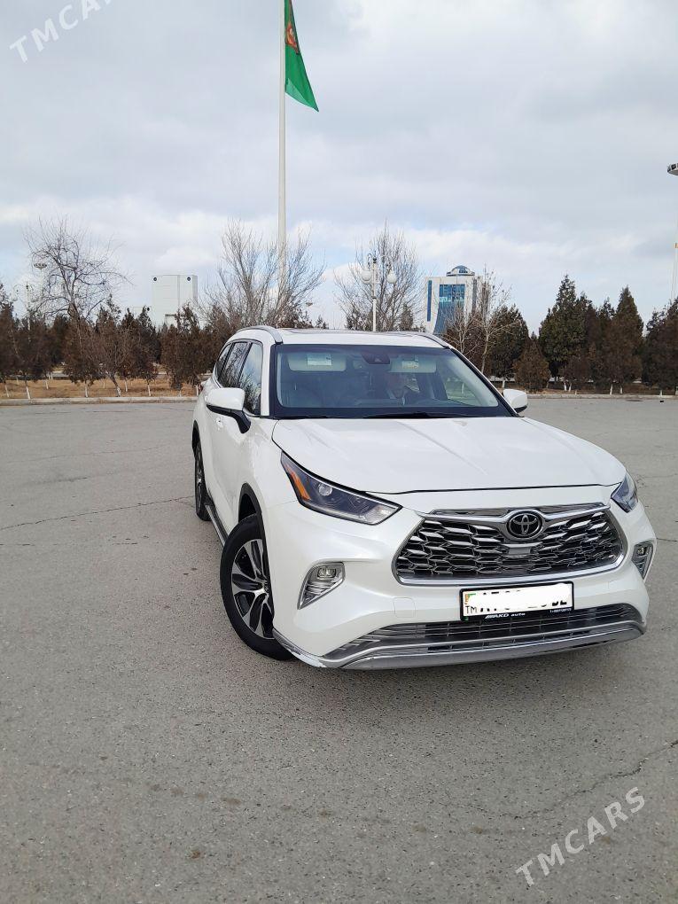 Toyota Highlander 2021 - 620 000 TMT - Дашогуз - img 1