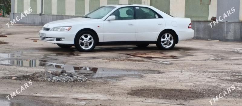 Lexus ES 300 2000 - 180 000 TMT - Чарджоу - img 1