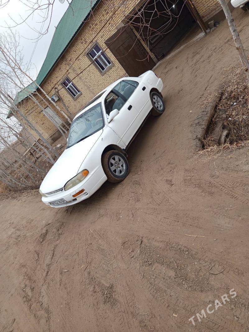 Toyota Camry 1996 - 72 000 TMT - Köneürgenç - img 1
