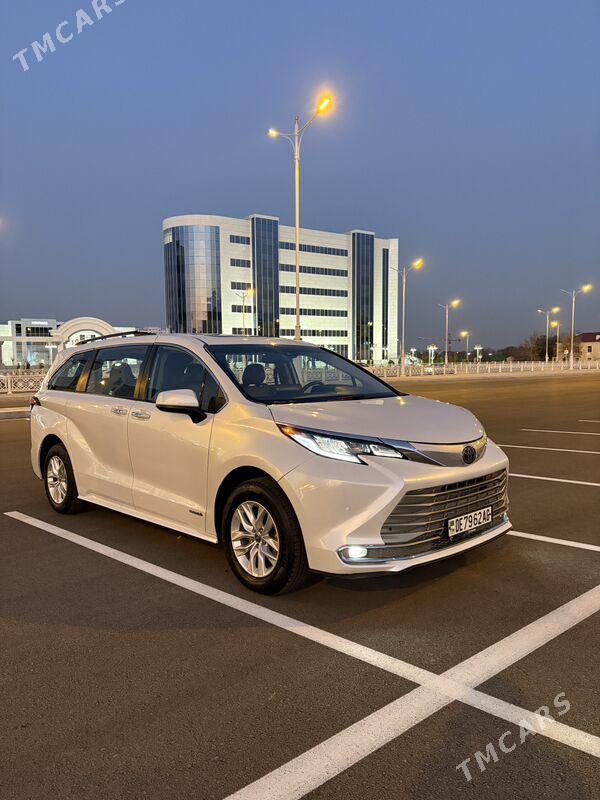 Toyota Sienna 2021 - 510 000 TMT - 30 mkr - img 1