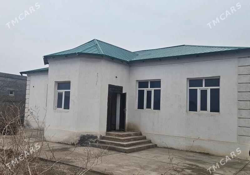 Satlyk jaý - Дашогуз - img 1