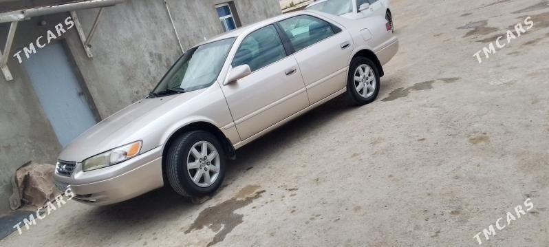 Toyota Camry 1999 - 165 000 TMT - Гызыларбат - img 1