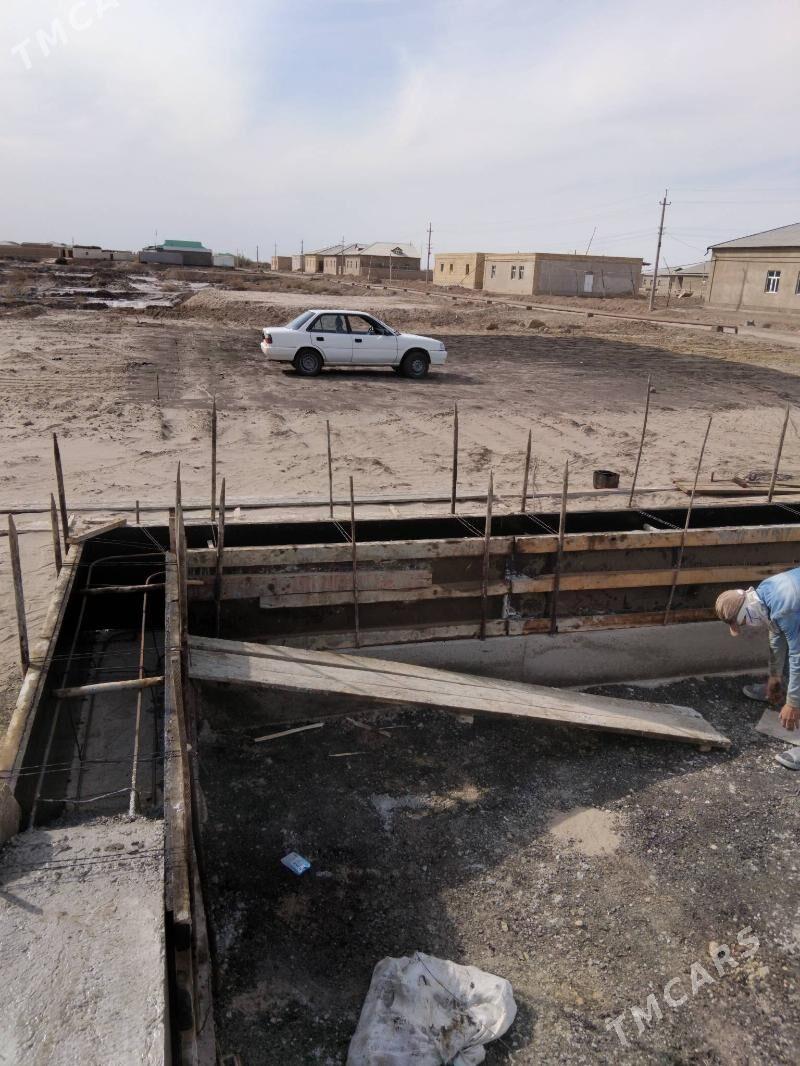 Agac hem biton ussa - Гурбансолтан Едже - img 1