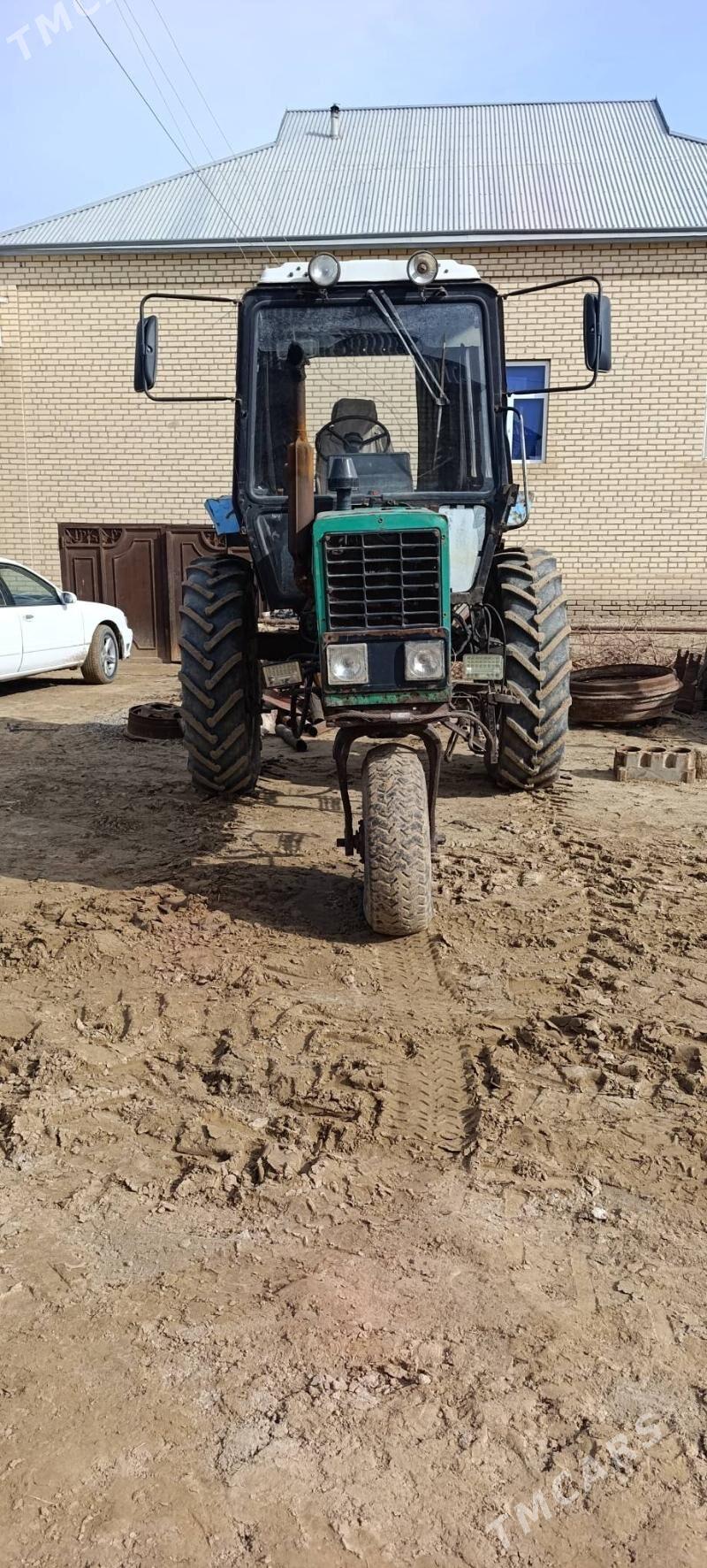 MTZ 80 2000 - 100 000 TMT - Mary - img 1