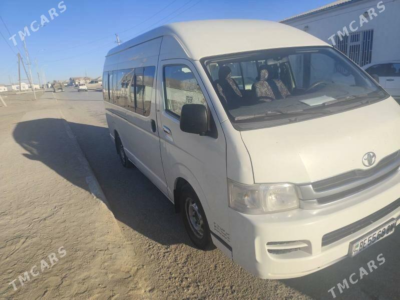 Toyota Hiace 2009 - 330 000 TMT - Эсенгулы - img 1