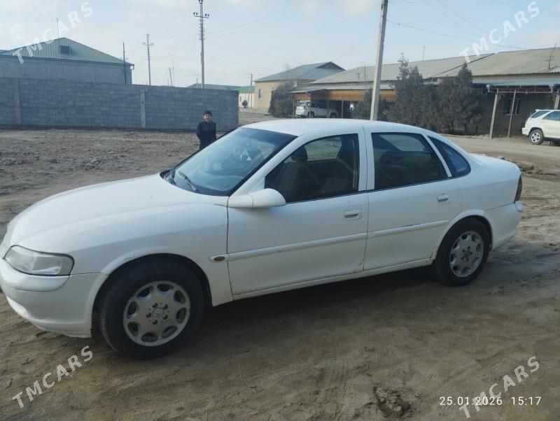 Opel Vectra 1997 - 40 000 TMT - Гурбансолтан Едже - img 1