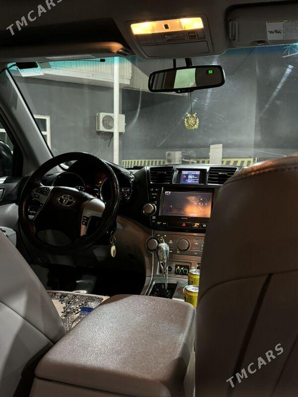 Toyota Highlander 2012 - 330 000 TMT - Байрамали - img 1