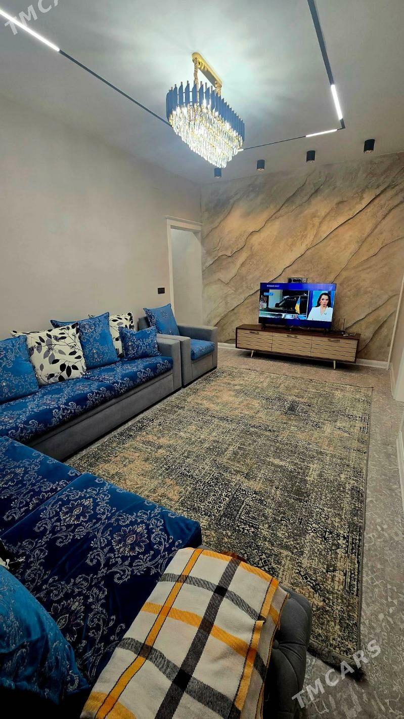 Мир 2 1комнатная в2 48м2 - Ашхабад - img 1