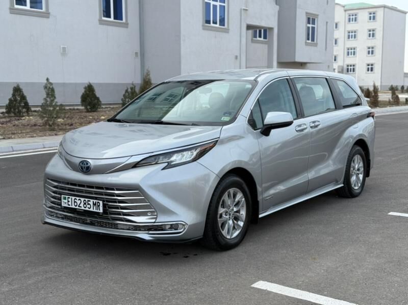 Toyota Sienna 2021 - 460 000 TMT - Мары - img 1
