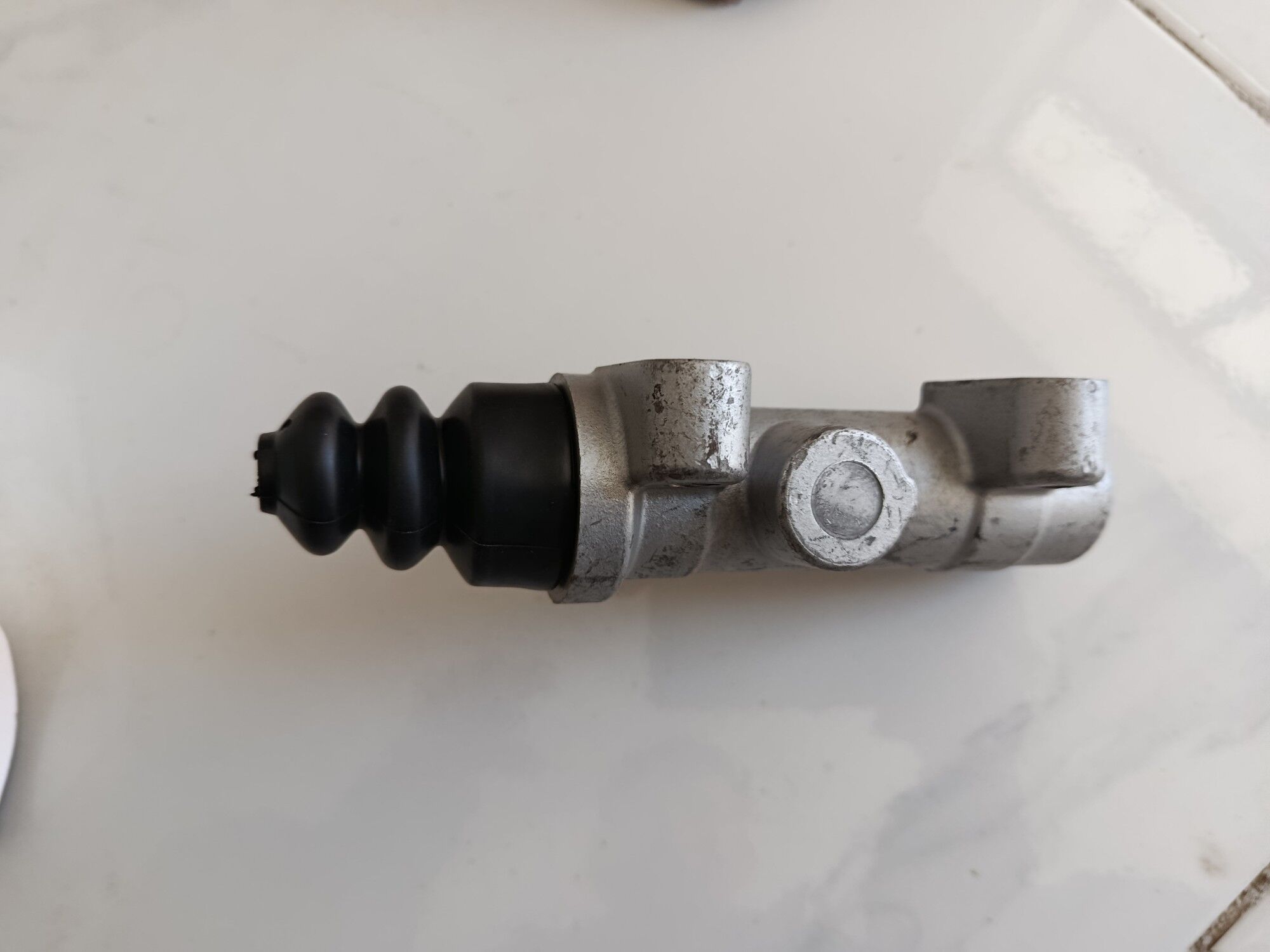 главны силиндр 3 000 TMT - Мары - img 1