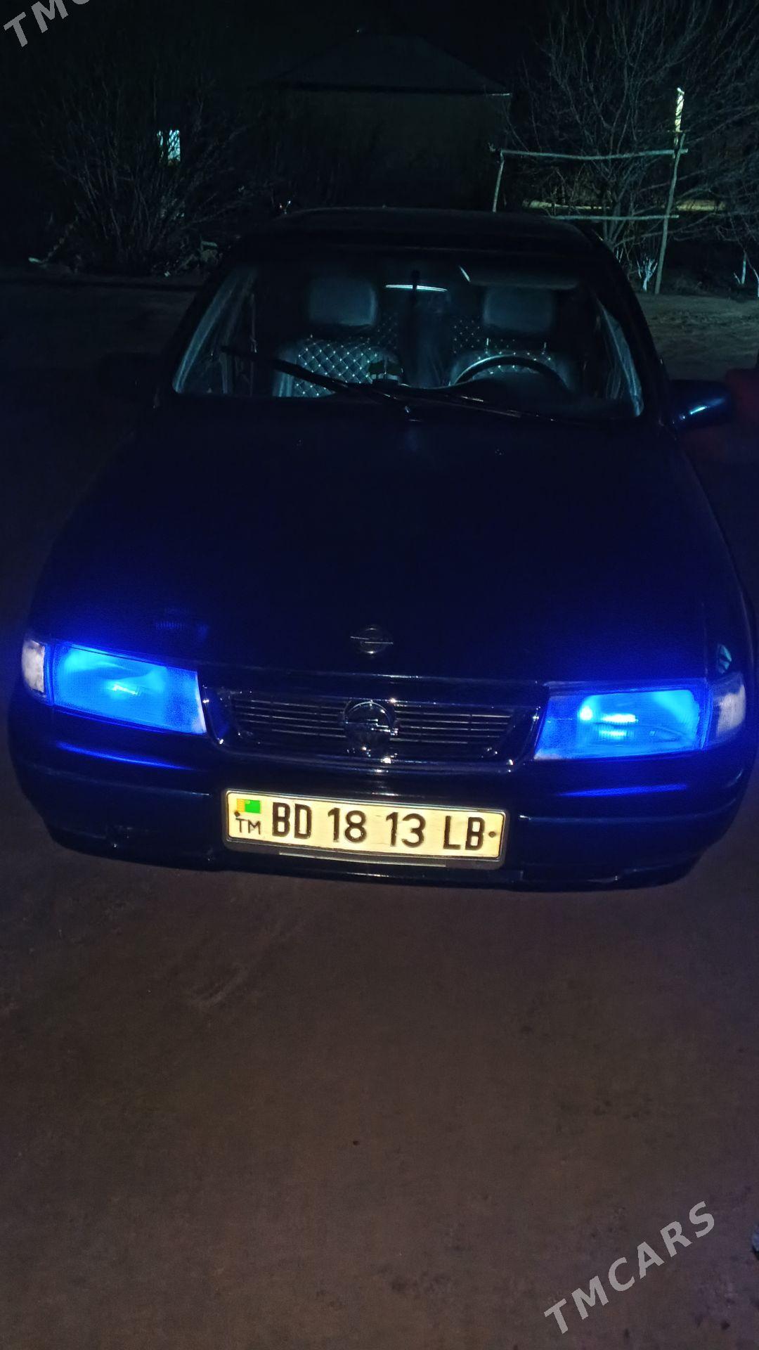 Opel Vectra 1992 - 35 000 TMT - Гарабекевюл - img 1