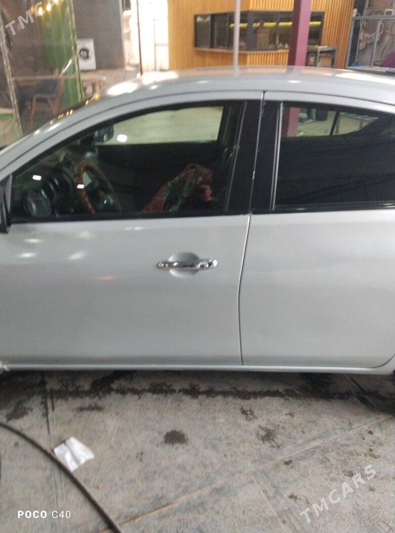 Nissan Versa 2011 - 110 000 TMT - Tejen - img 1