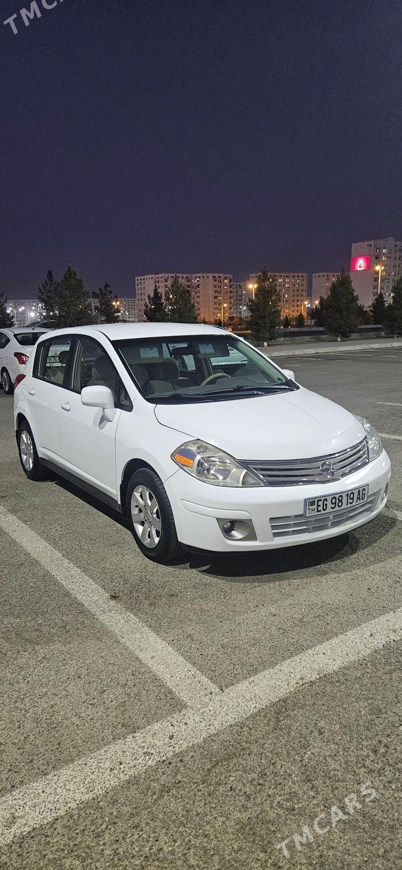 Nissan Versa 2010 - 136 000 TMT - 8 мкр - img 1