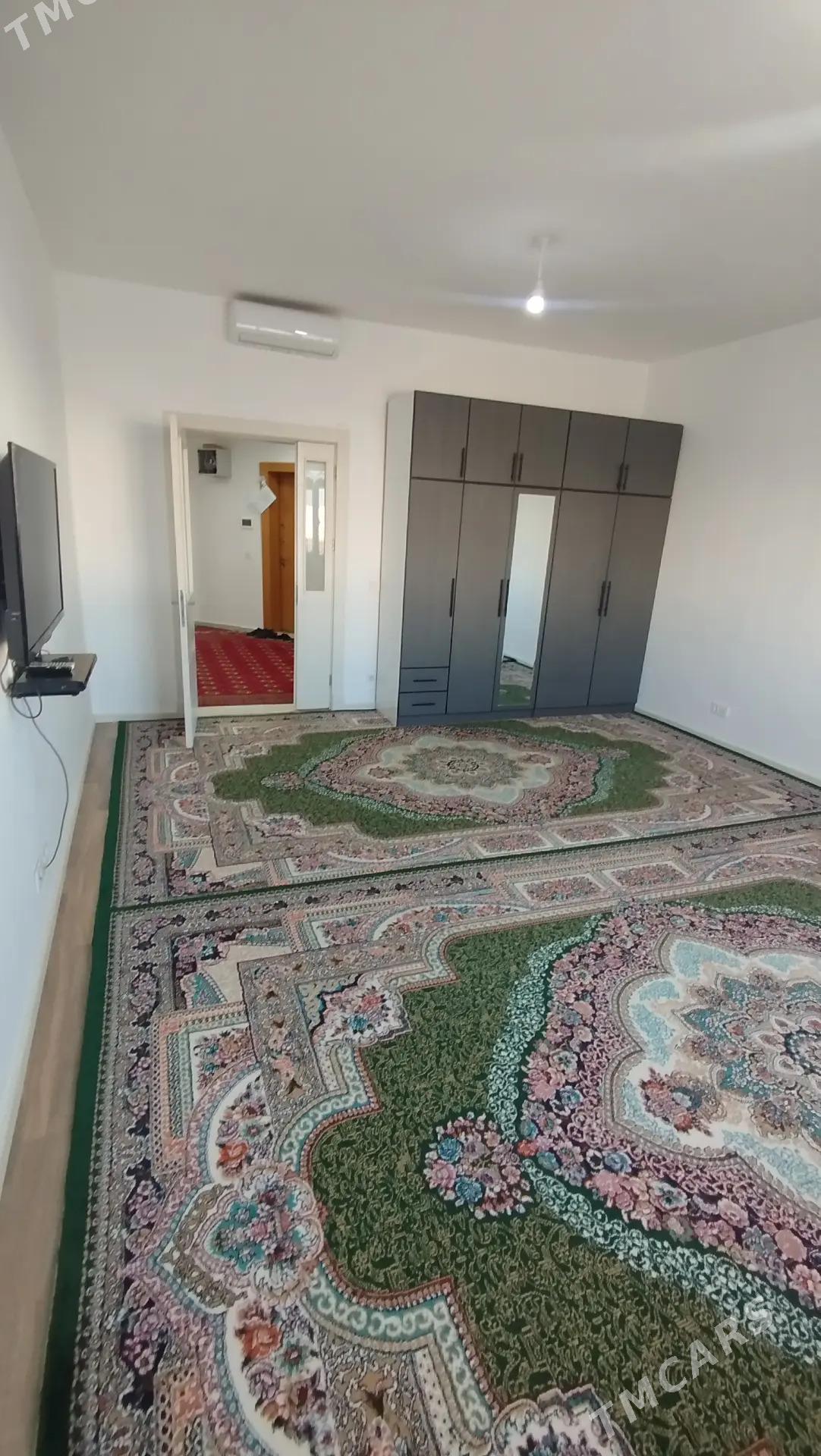 Mir7/4 Mir8 5etaz 2komnat - Parahat 8 - img 1