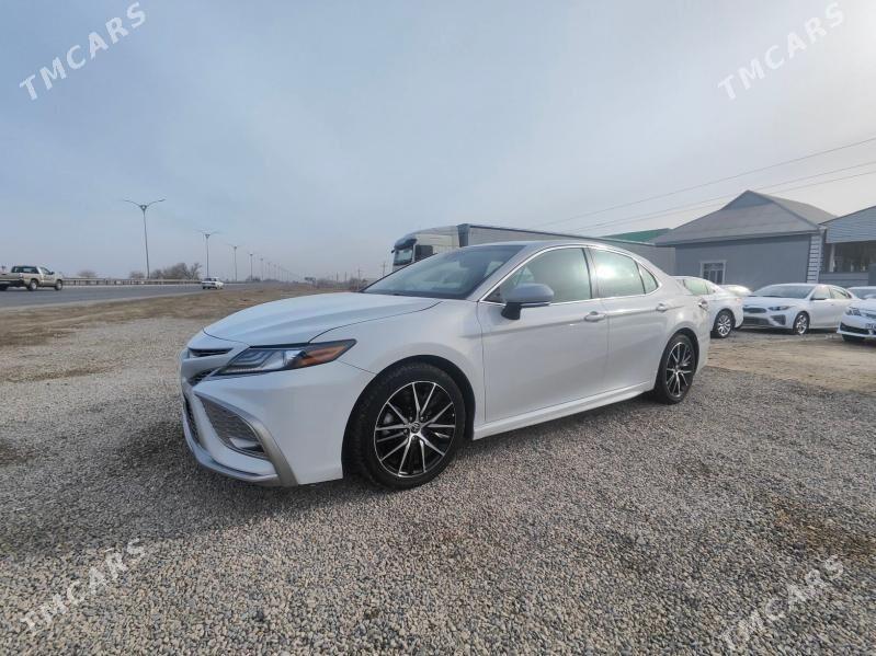 Toyota Camry 2022 - 340 000 TMT - Мары - img 1