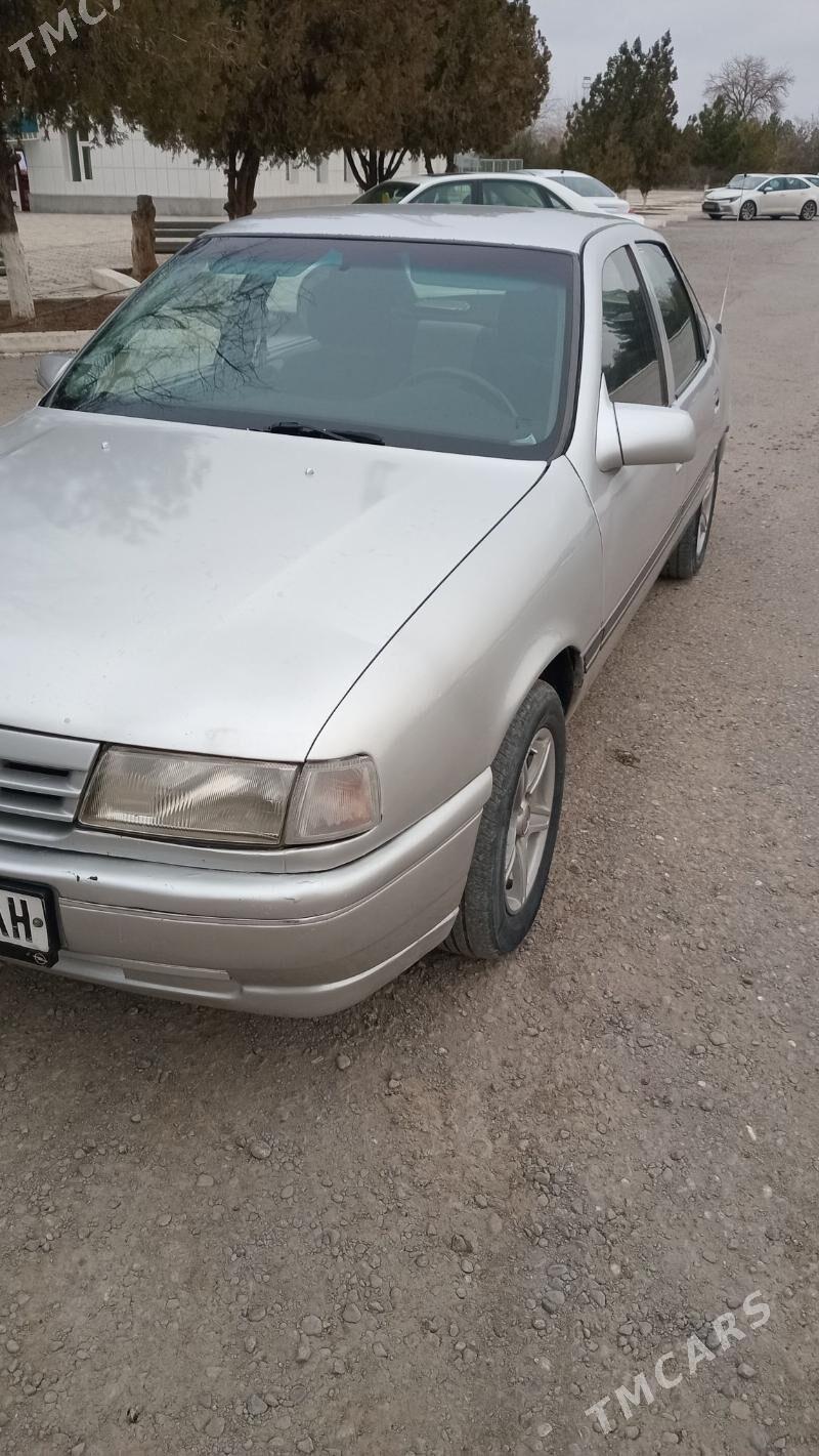 Opel Vectra 1989 - 35 000 TMT - Анев - img 1