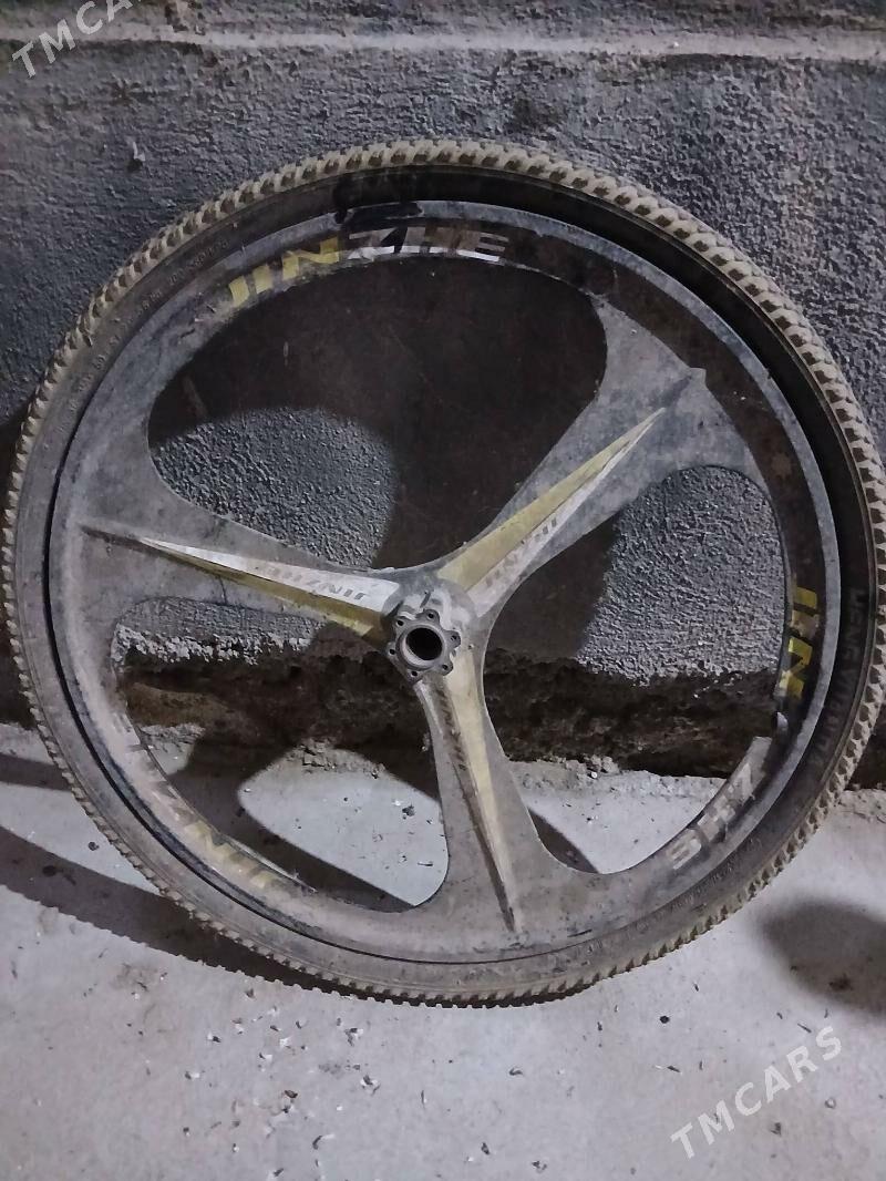 Bmw tigir teker - Бузмеин - img 1