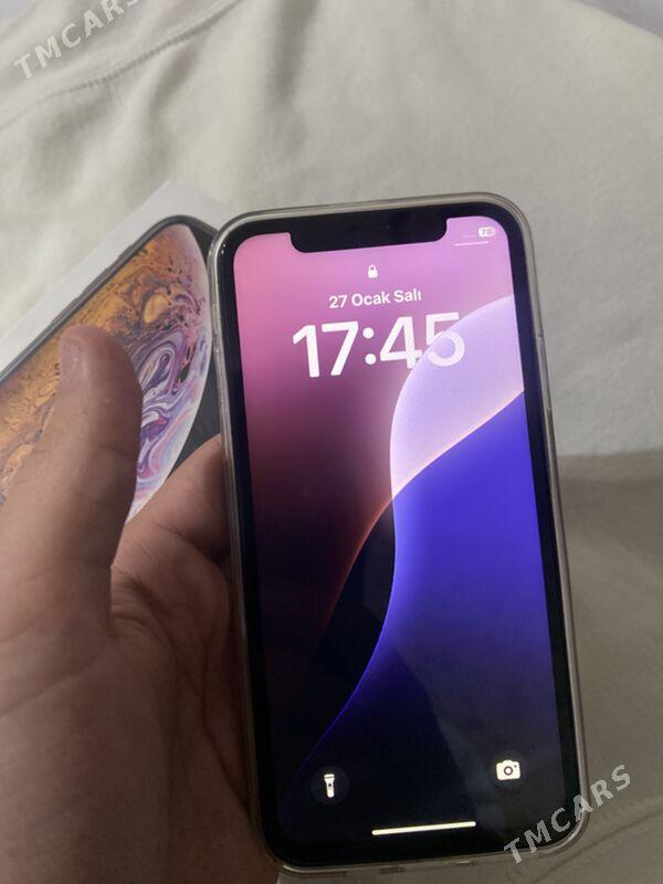 iphone xs/15 - Mary - img 1