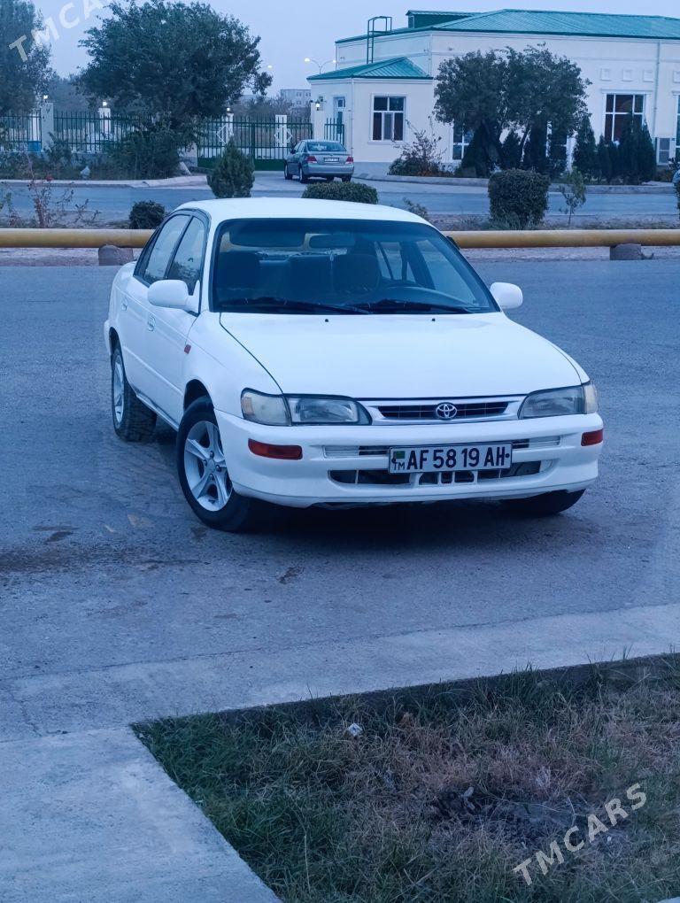 Toyota Corolla 1994 - 75 000 TMT - Теджен - img 1