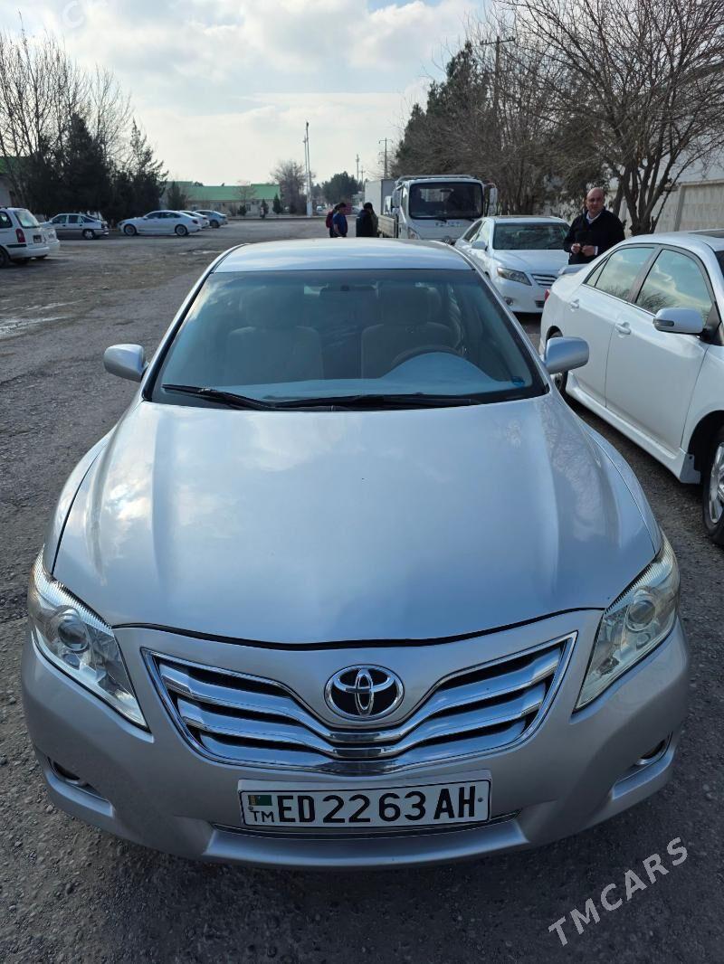 Toyota Camry 2011 - 185 000 TMT - Хитровка - img 1