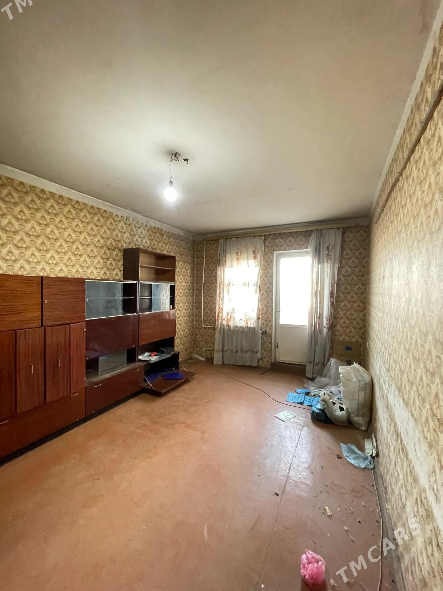 2 ком 9/2 этаж Мир 3 - Aşgabat - img 1