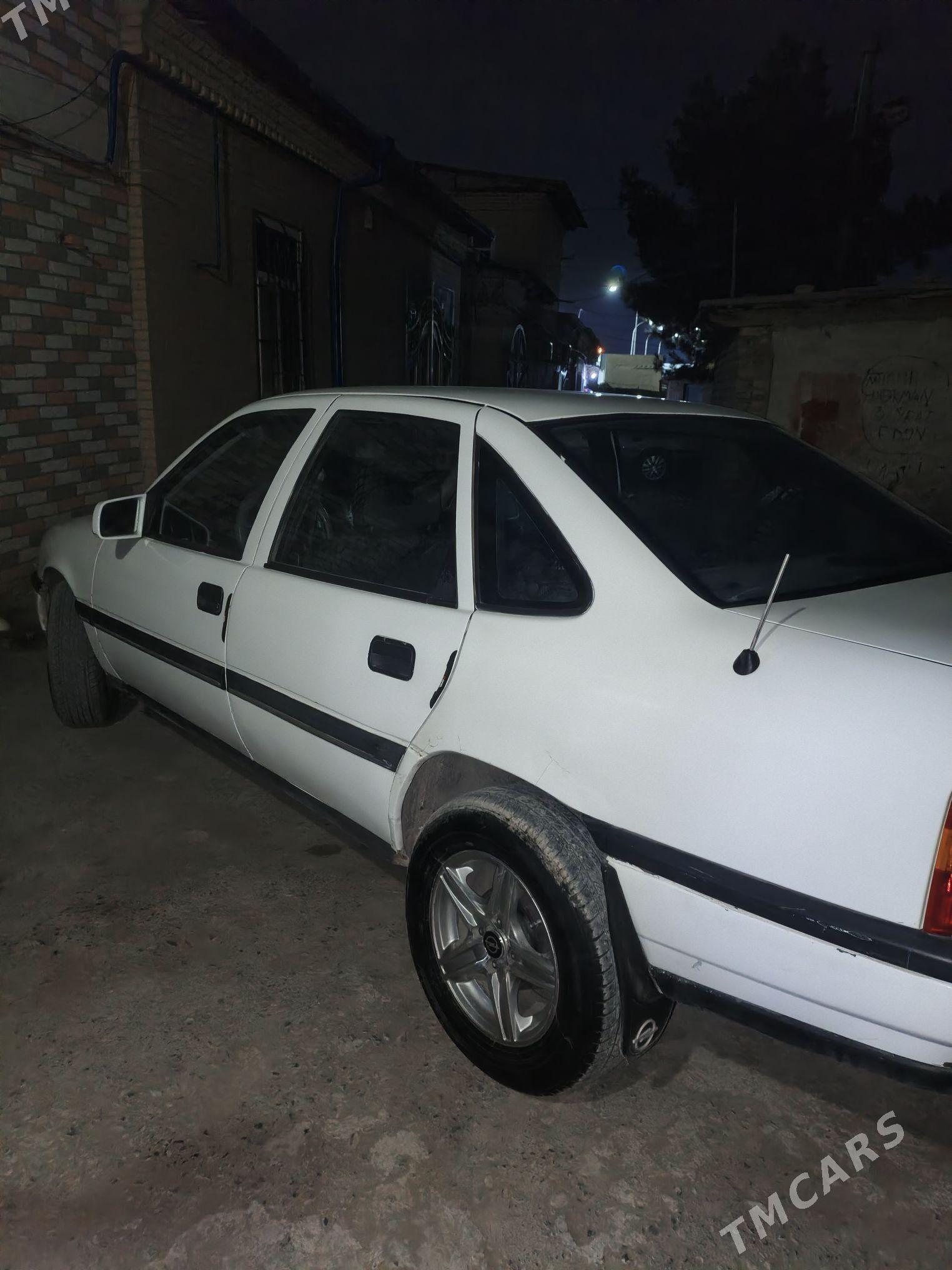 Opel Vectra 1992 - 30 000 TMT - Туркменабат - img 1