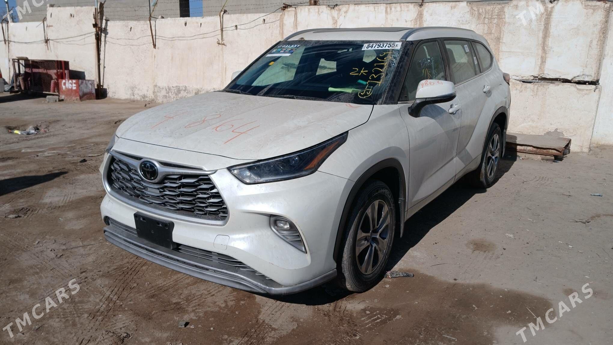 Toyota Highlander 2021 - 630 000 TMT - Мары - img 1