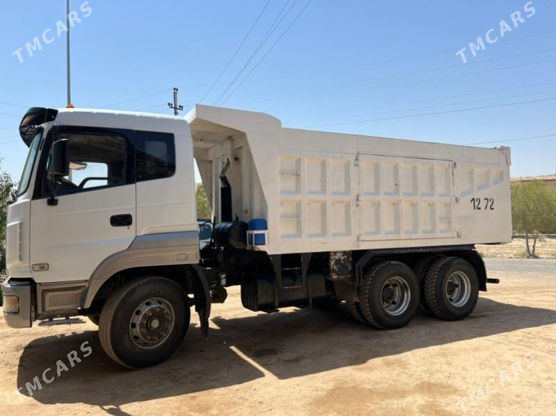 Dongfeng Special Truck 2014 - 500 000 TMT - Достлук - img 1