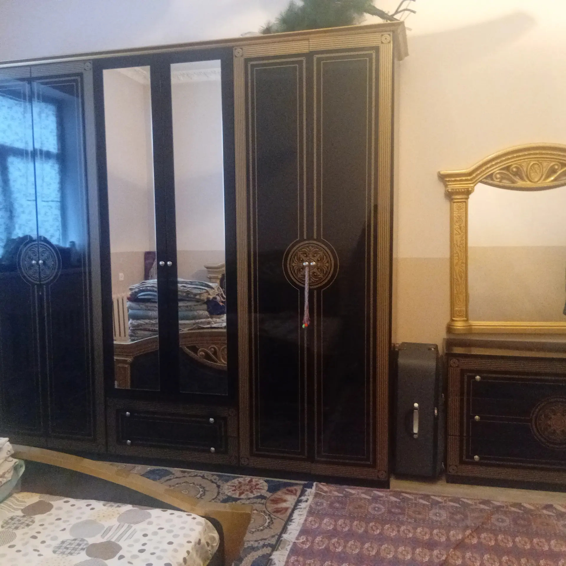 garnatur - Бузмеин - img 1