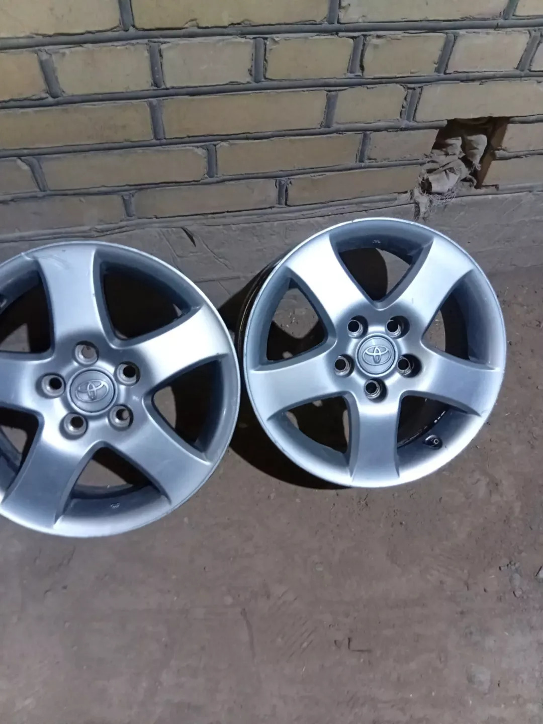 Tayota kemry dyska 16 lyk 2 400 TMT - Мары - img 1