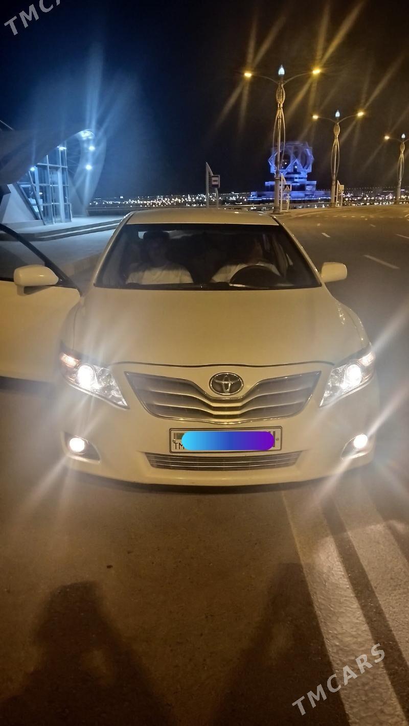 Toyota Camry 2011 - 190 000 TMT - Бабадайхан - img 1