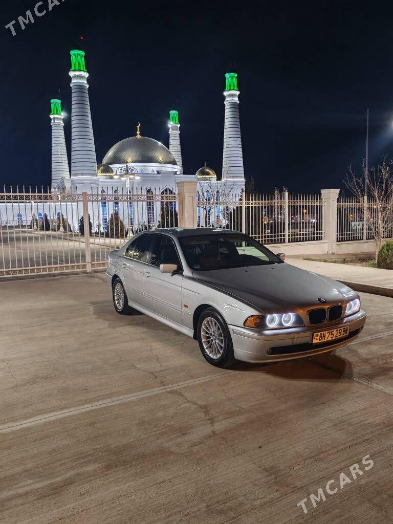 BMW E39 2001 - 135 000 TMT - Balkanabat - img 1