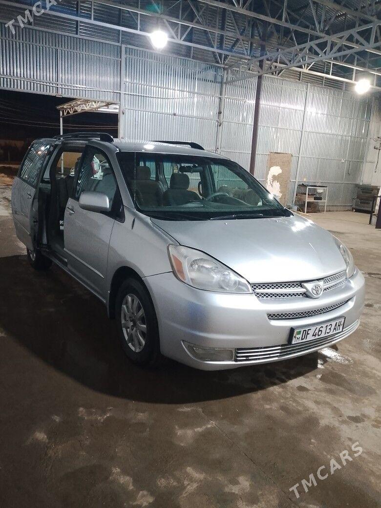 Toyota Sienna 2005 - 215 000 TMT - Sarahs - img 1