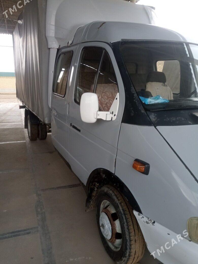 Gaz Gazel 2002 - 150 000 TMT - Мары - img 1