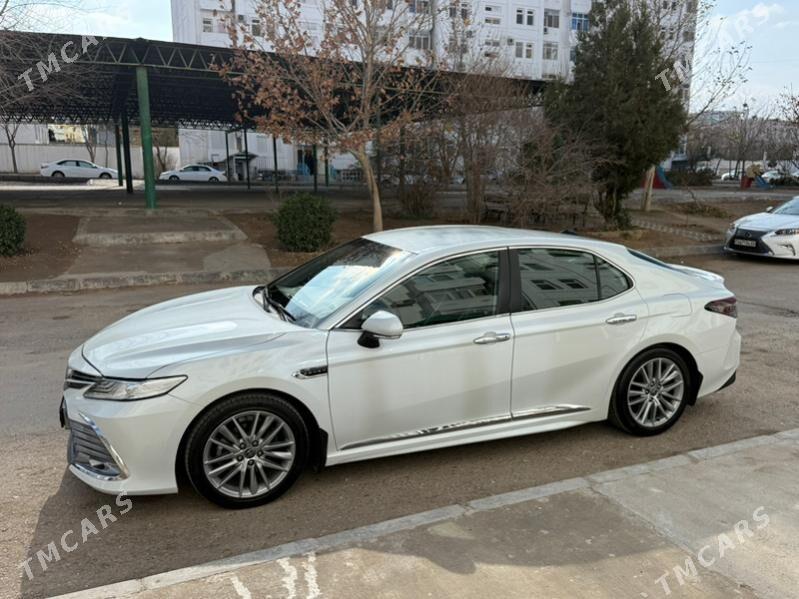 Toyota Camry 2022 - 335 000 TMT - Aşgabat - img 1