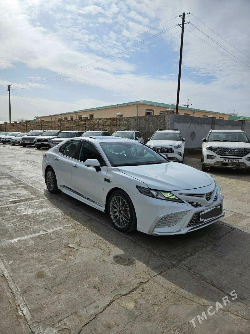 Toyota Camry 2021 - 336 000 TMT - Мары - img 1