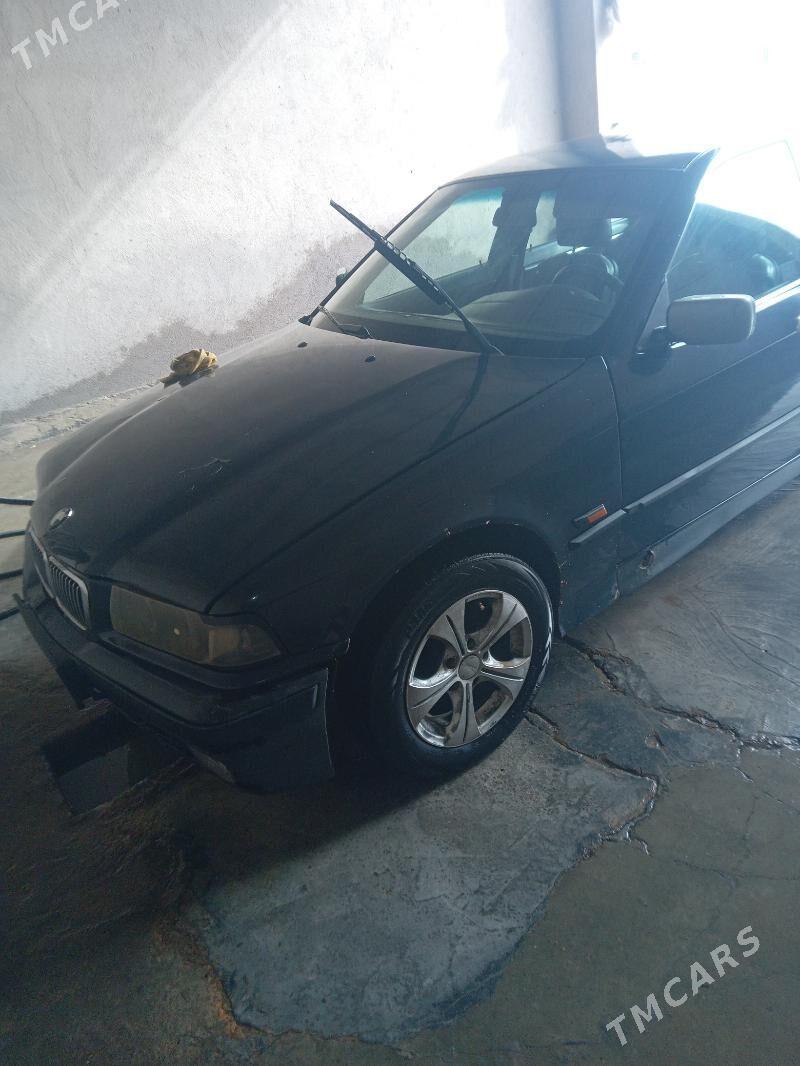 BMW 320 1994 - 25 000 TMT - Мургап - img 1