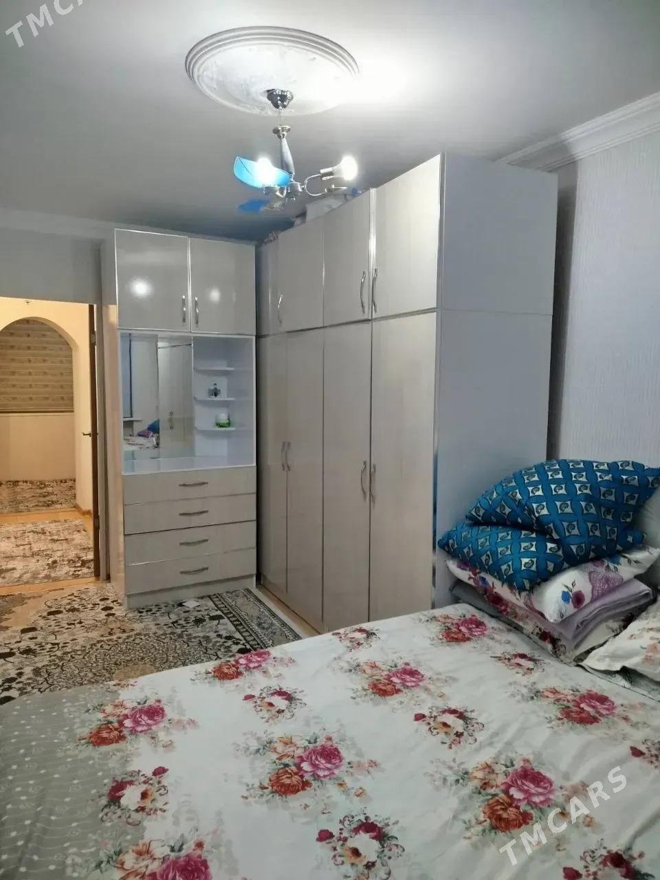 ️10 МКР, 2 КОМНАТЫ раздельные - Ашхабад - img 1