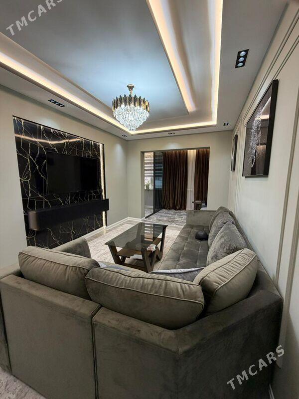 Свобода 2 ком 2 этаж люкс - Aşgabat - img 1