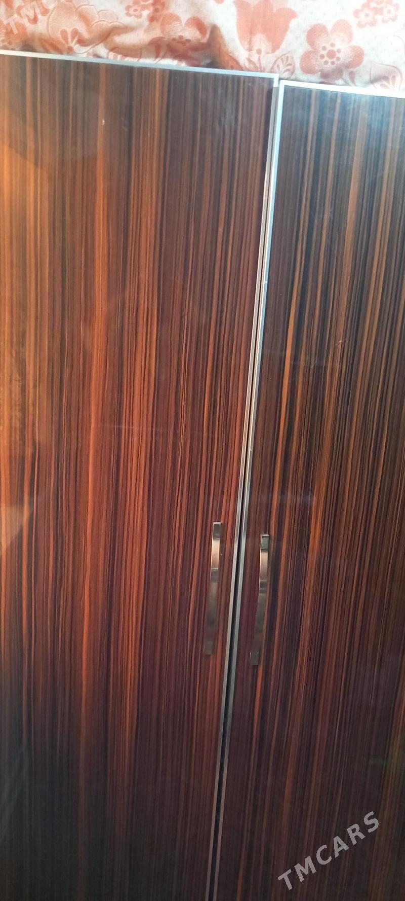 Şifoner,antrisol. - Mary - img 1