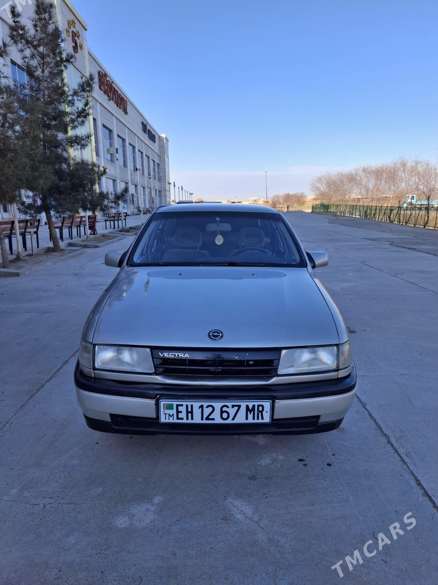 Opel Vectra 1993 - 52 000 TMT - Мары - img 1