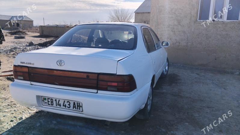 Toyota Corolla 1993 - 45 000 TMT - Tejen - img 1