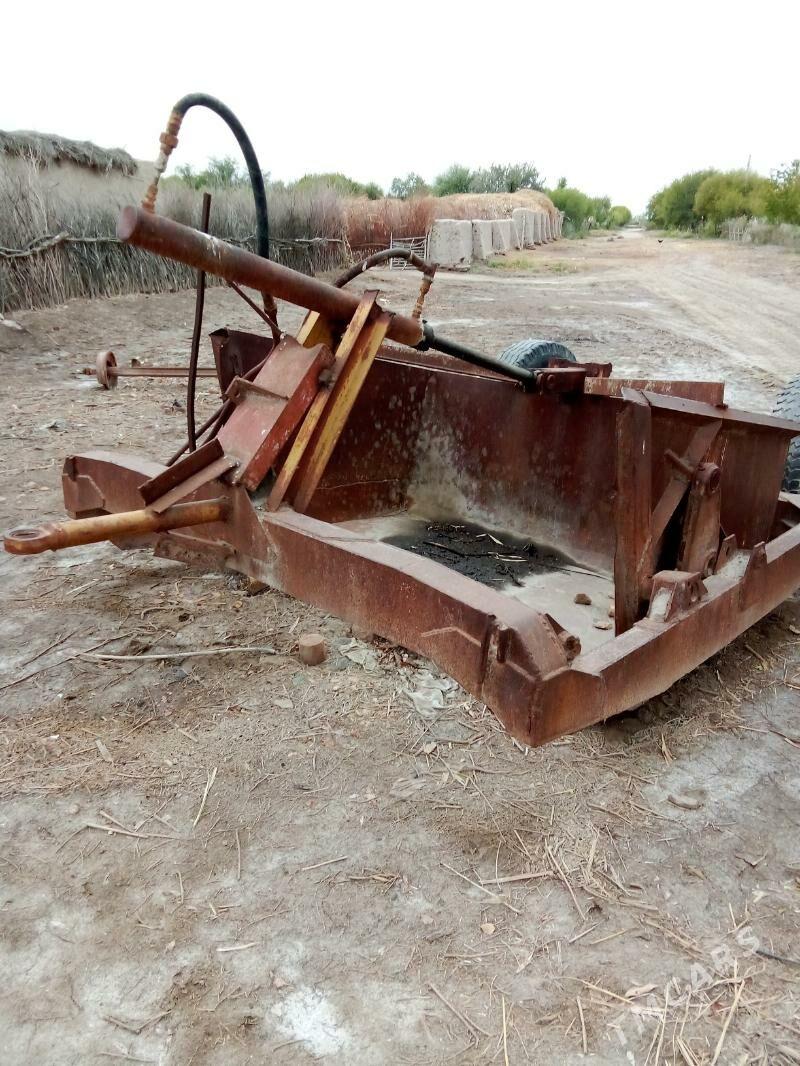 Скрепр МТЗ - етр. Туркменбаши - img 1