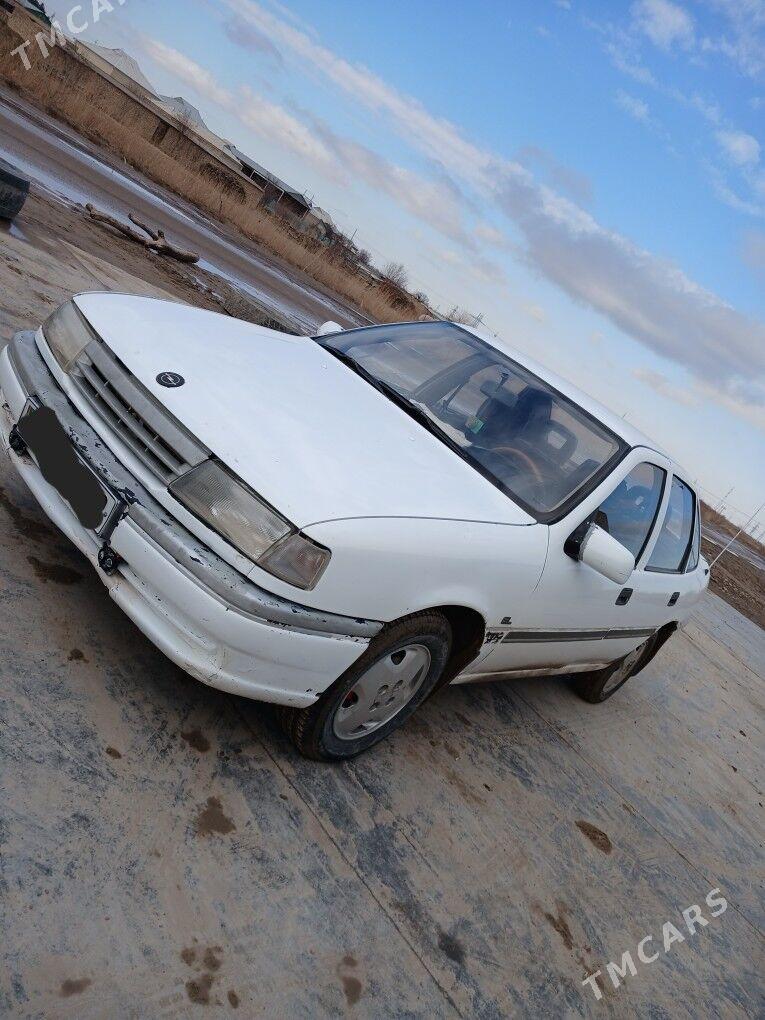 Opel Vectra 1991 - 35 000 TMT - Murgap - img 1